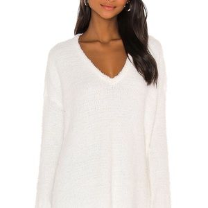 Show me Your MuMu white sweater